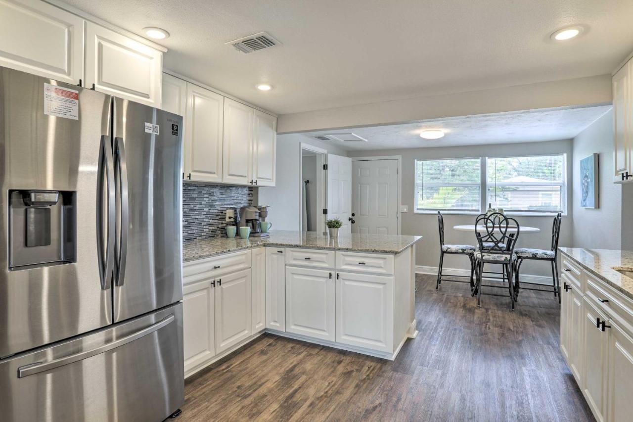 Pet-Friendly Gulfport Home Less Than 2 Mi To Beach São Petersburgo Exterior foto