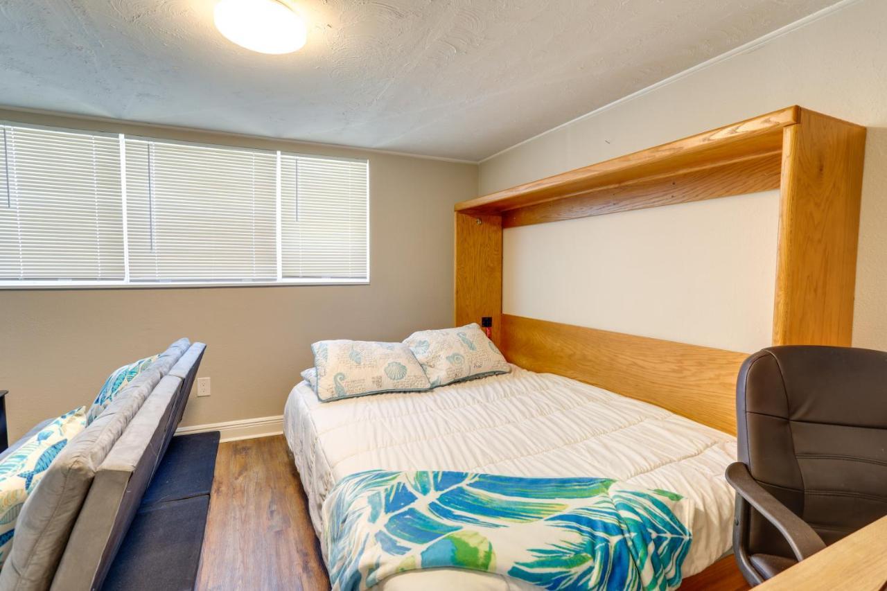 Pet-Friendly Gulfport Home Less Than 2 Mi To Beach São Petersburgo Exterior foto